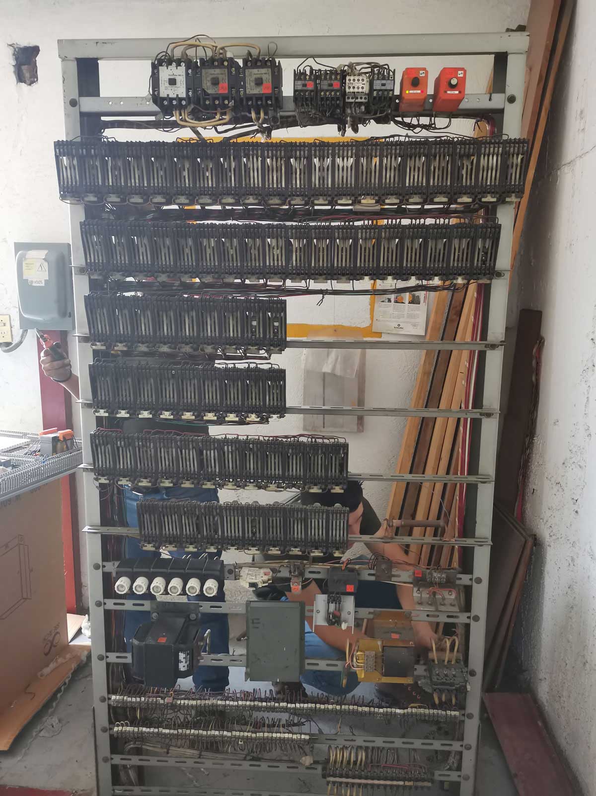 Modernización de tablero de control